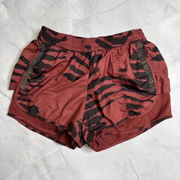 adidas by Stella McCartney Run M20 Shorts - Picture 1 of 4